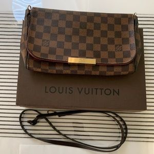 Louis Vuitton Favorite DE MM